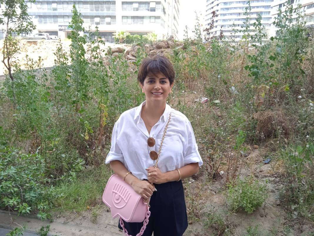 Yer: İstanbul TEM Otoyolu! Metrelerce koştu araçları tek tek durdurup hayatını kurtardı - Resim: 1